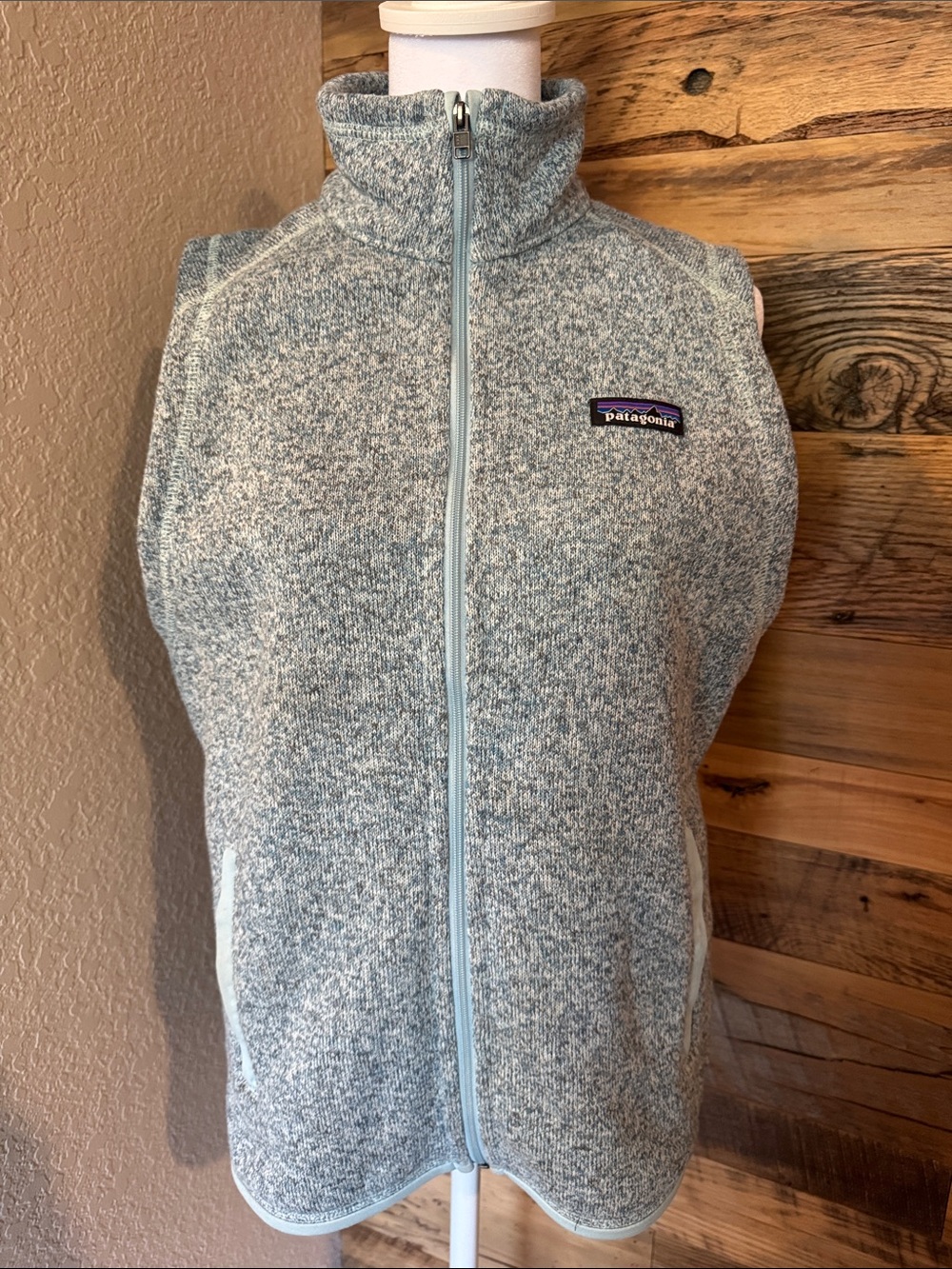 NWOT Women’s Patagonia Heathered Light Gray Full-Zip Better Sweater Vest